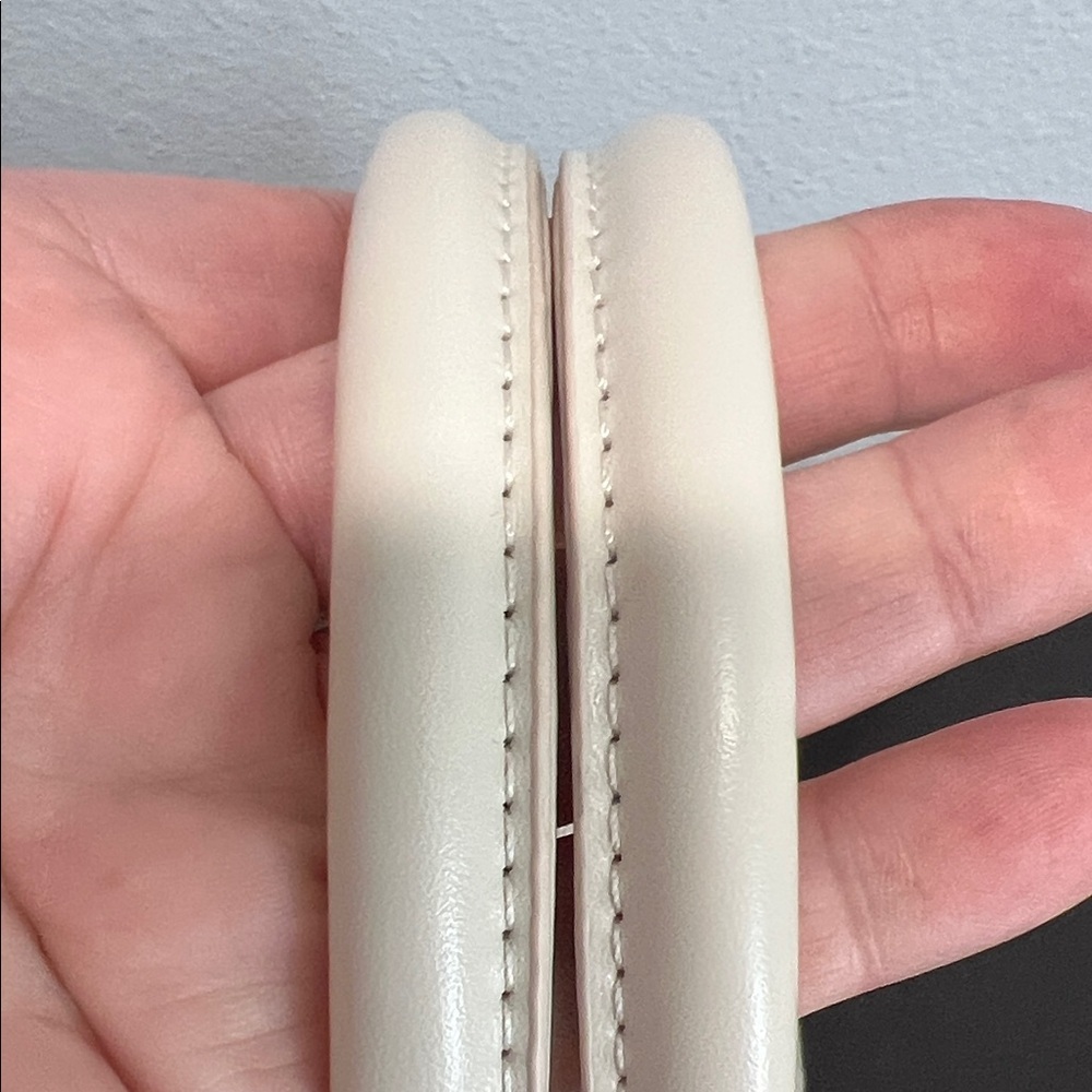 Rachel Zoe | Ivory Shoulder Bag w/ Boot Scarf - Picture 9 of 14